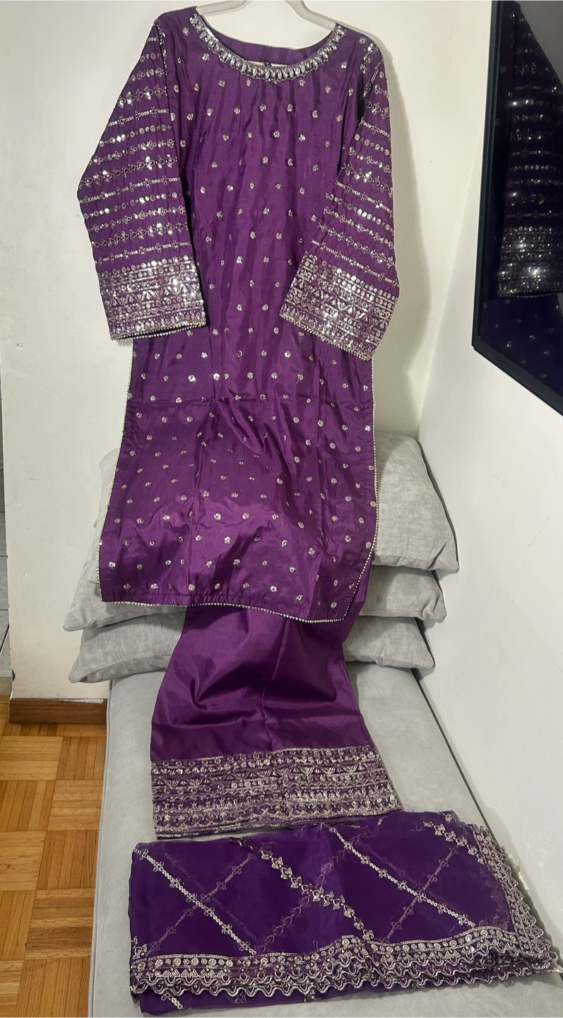New Purple Sequined Kameez Salwar Dupatta Set - photo 2