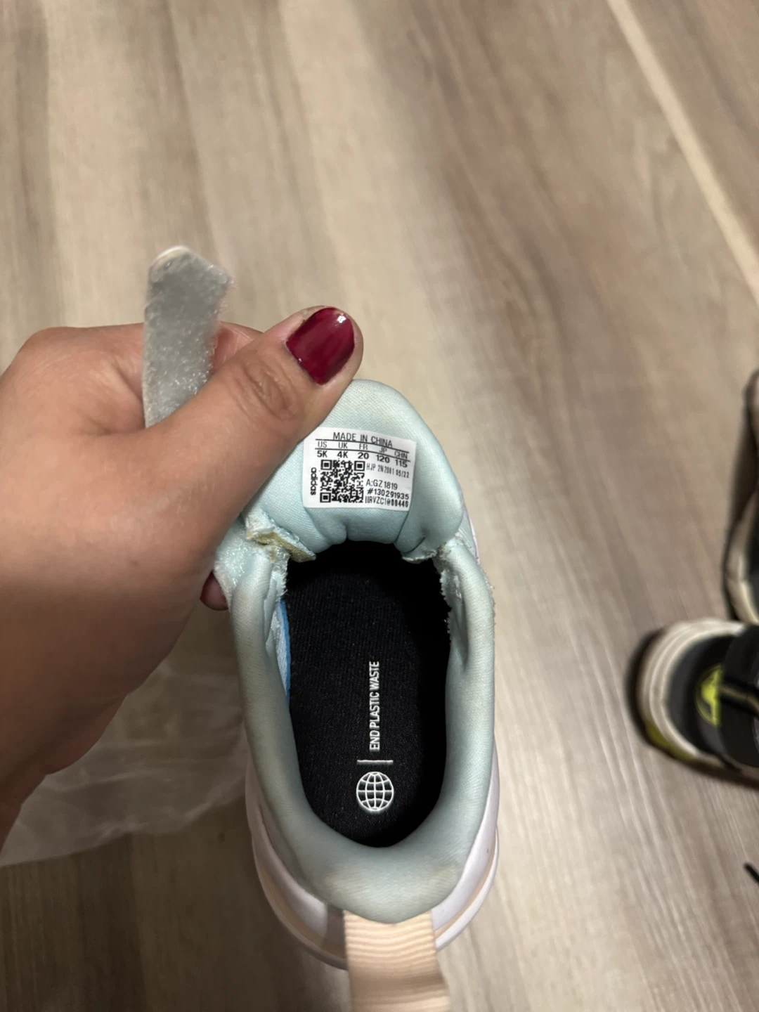 Kids' shoes - photo 2