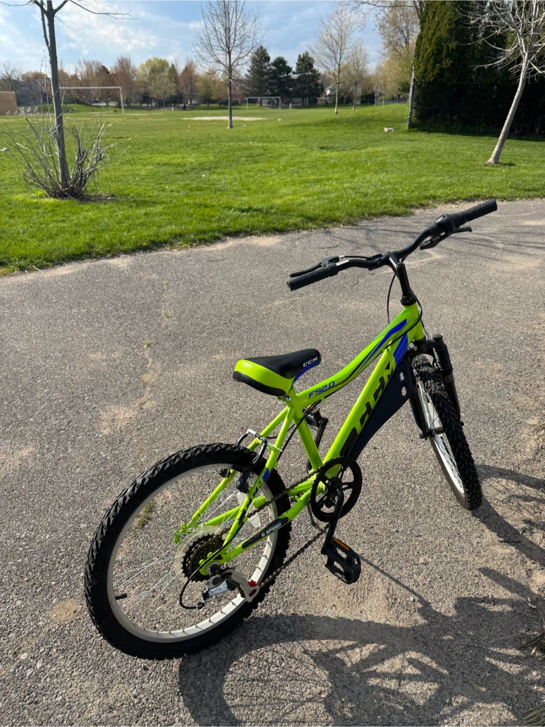 CCM FS60 Kids Mountain Bike - photo 2