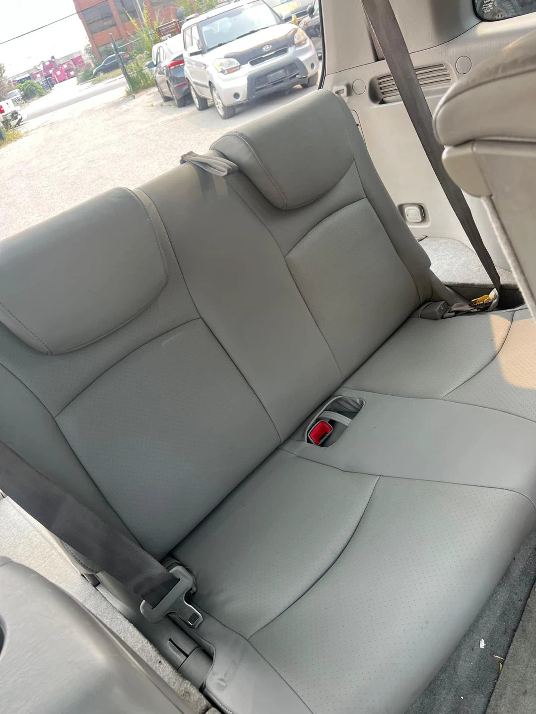 Toyota Highlander V6 AWD Limited SUV - photo 5