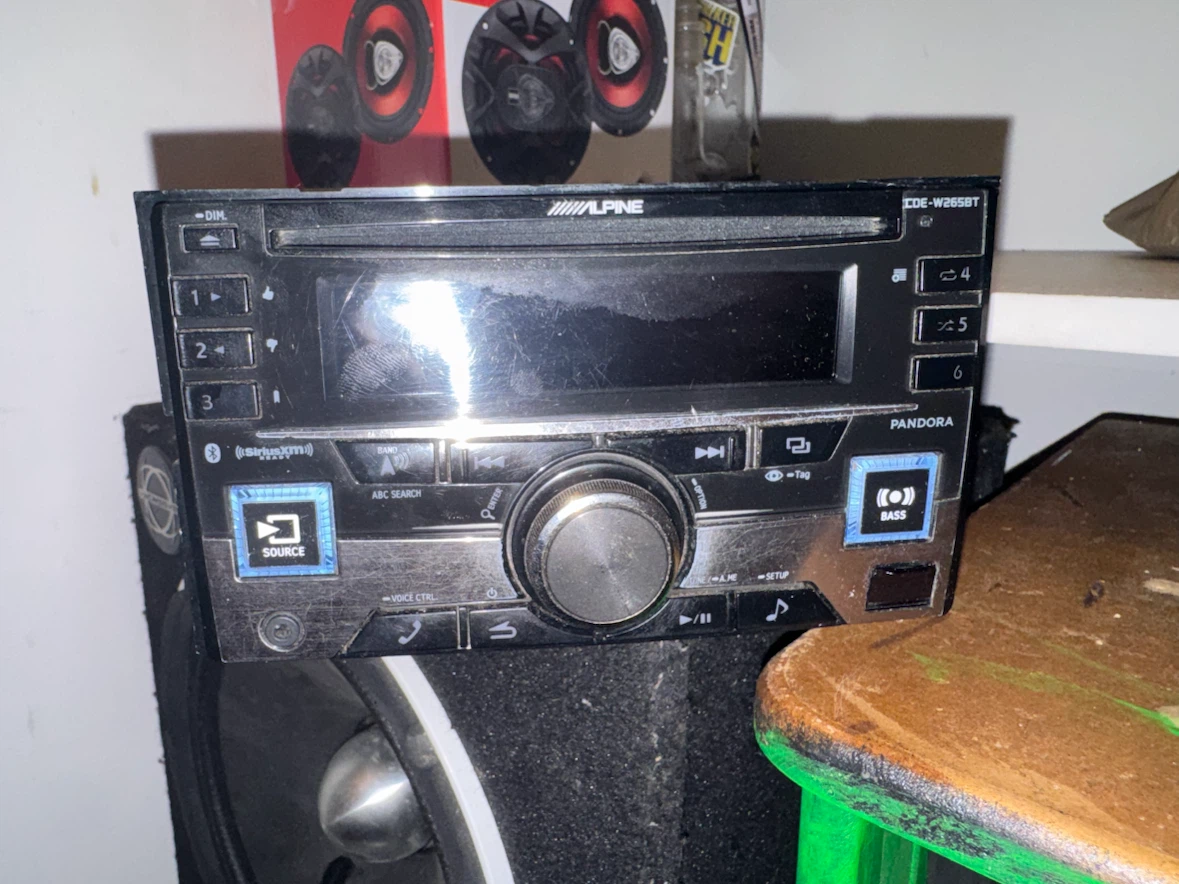 Alpine CDE-W265BT Car Stereo Receiver