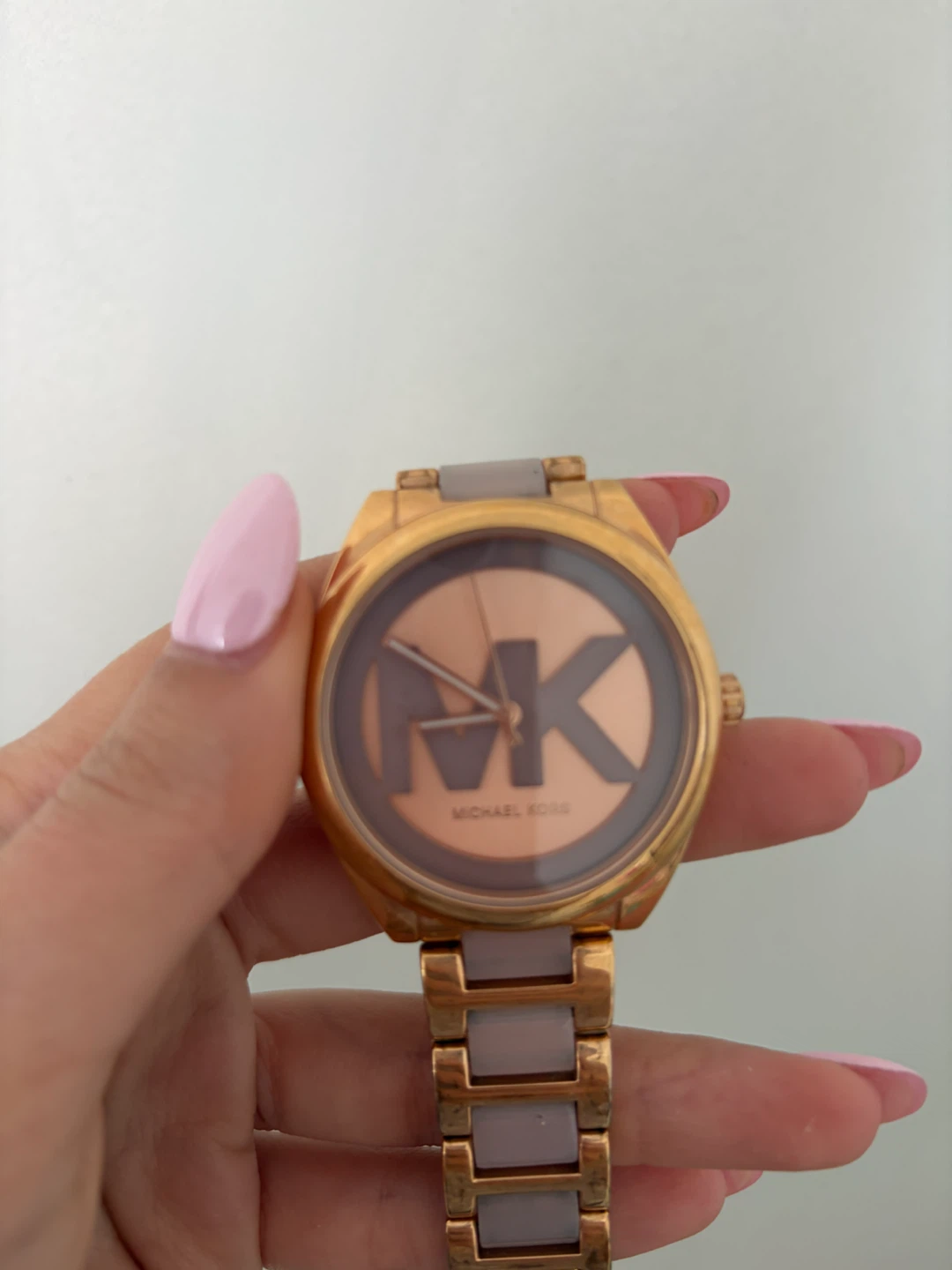 Michael Kors Women's Rose Gold Watch - photo 2