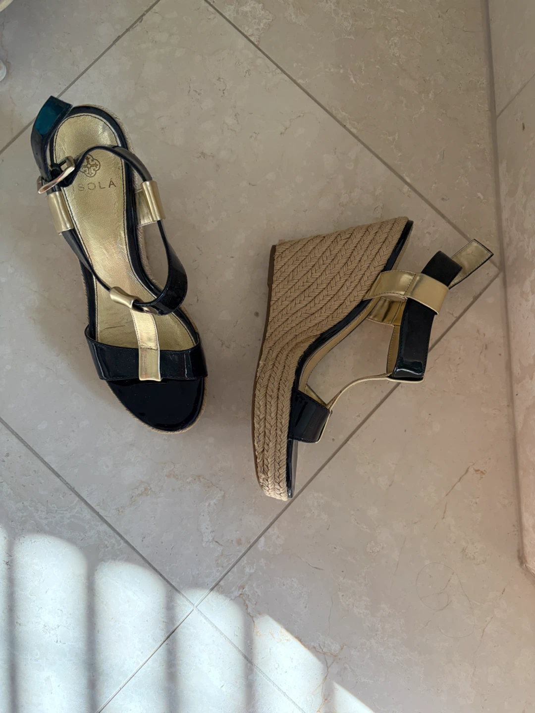 ISOLA Black Patent Espadrille Wedge Sandals - photo 2