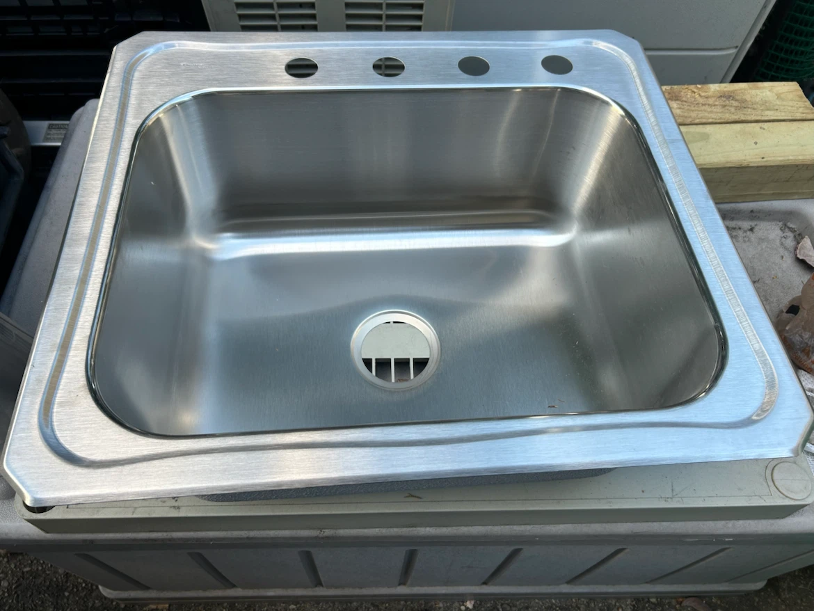 Stainless Steel Kitchen Sink