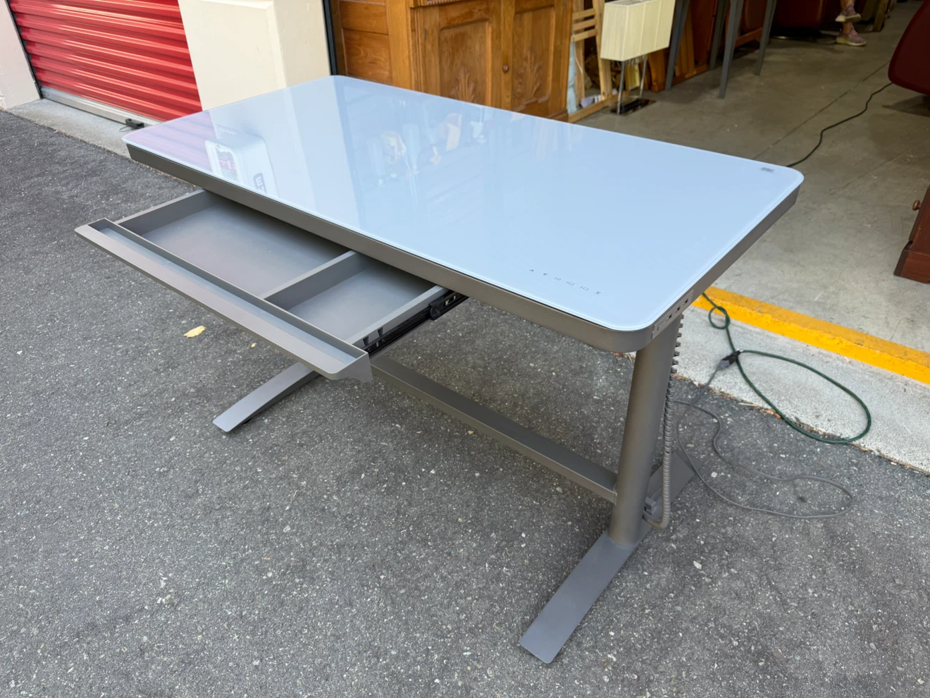 Tresanti glass top electric sit to stand desk - photo 2