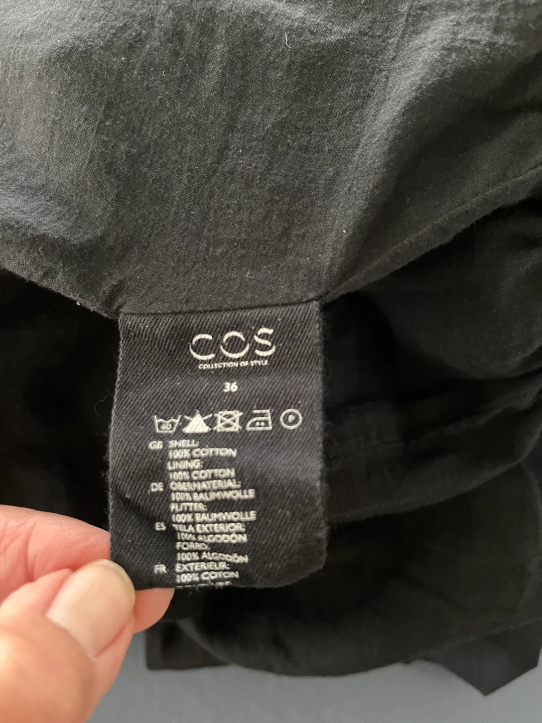 COS Black Balloon Sleeve Top - photo 5