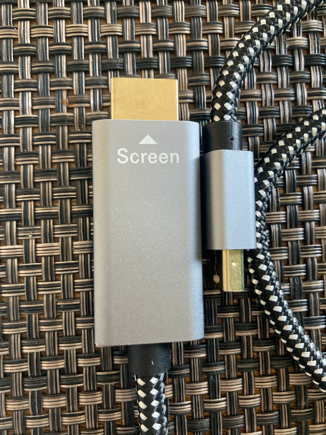 BENFEI Mini DisplayPort to HDMI Adapter Cable - photo 2