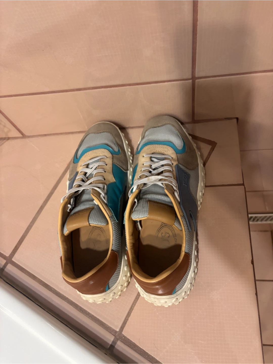 TOD'S Women's Sneakers Size 37 - photo 3