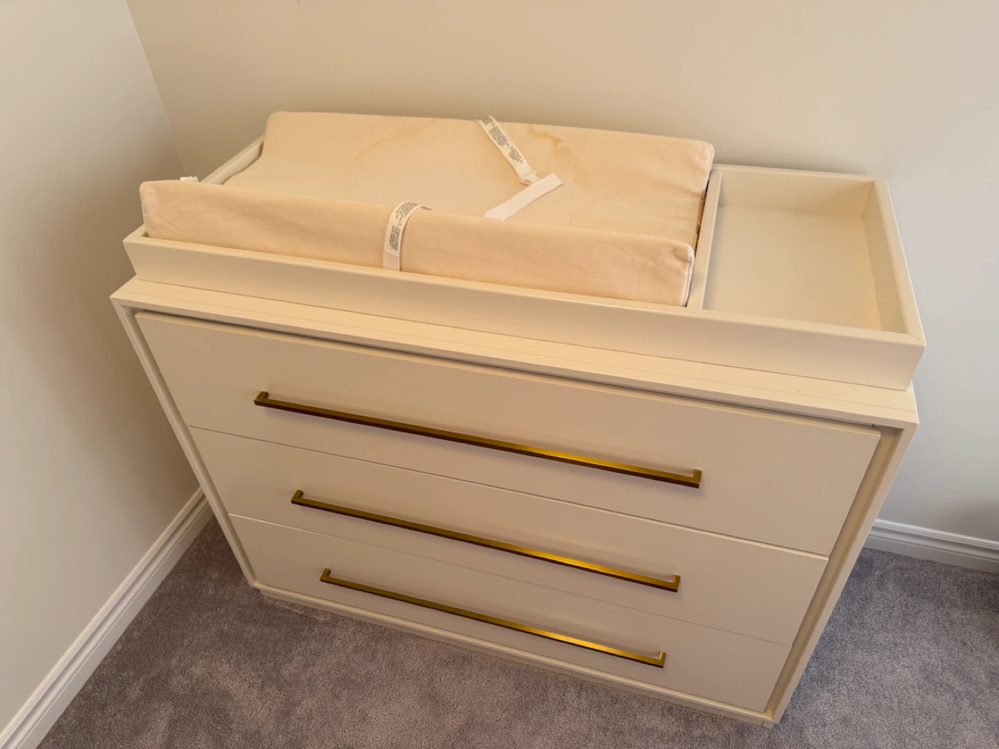 Cream 3-Drawer Dresser with Changing Top - photo 4