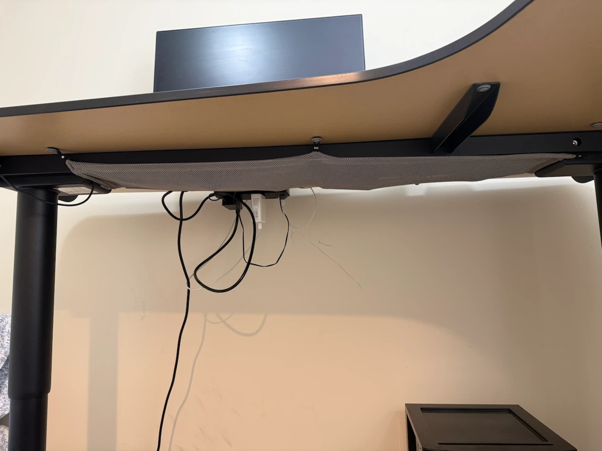IKEA BEKANT L-Shape Corner Standing Desk - photo 4