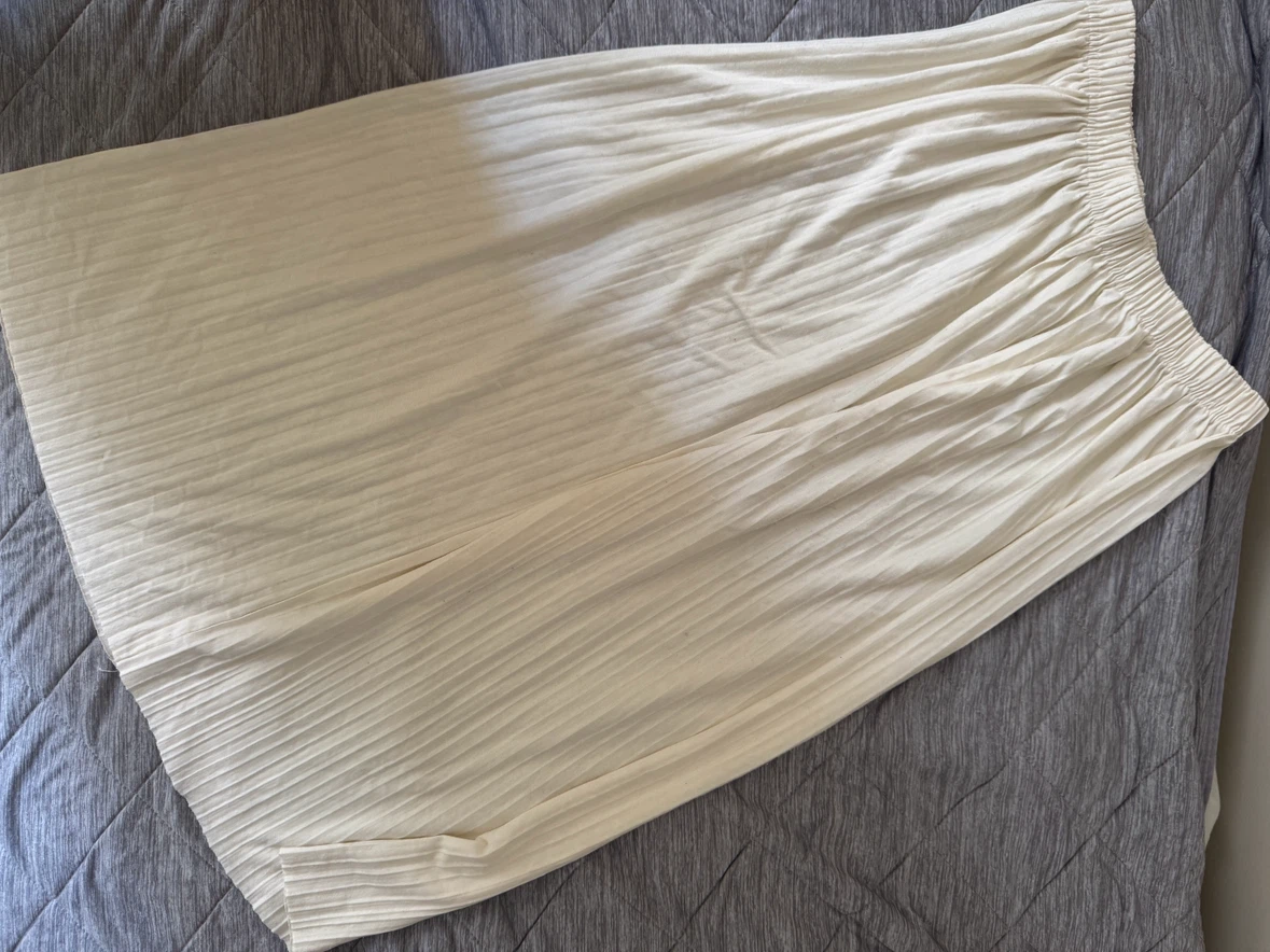 Cream Pleated Midi/Maxi Skirt