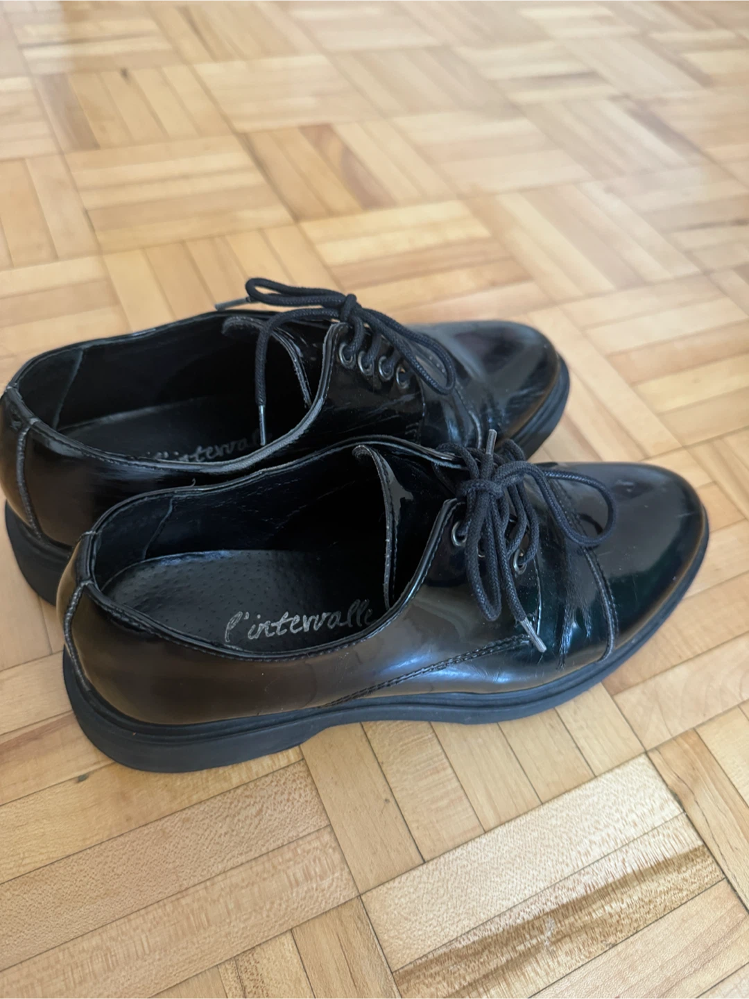 Black Oxford shoes