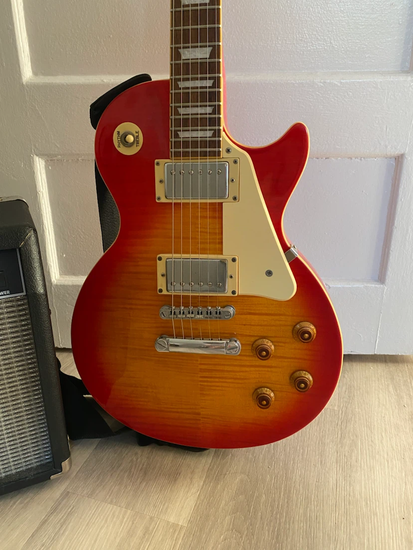 Fender Amp and Epiphone Electric Guitar - photo 3