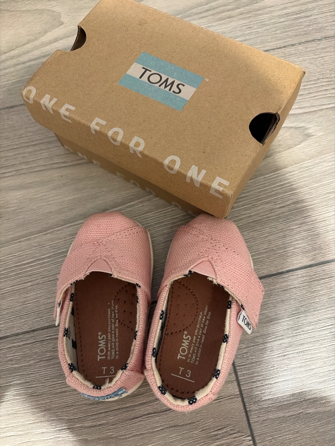 TOMS Classic Tiny Baby Shoes Pink Heritage Canvas - photo 5