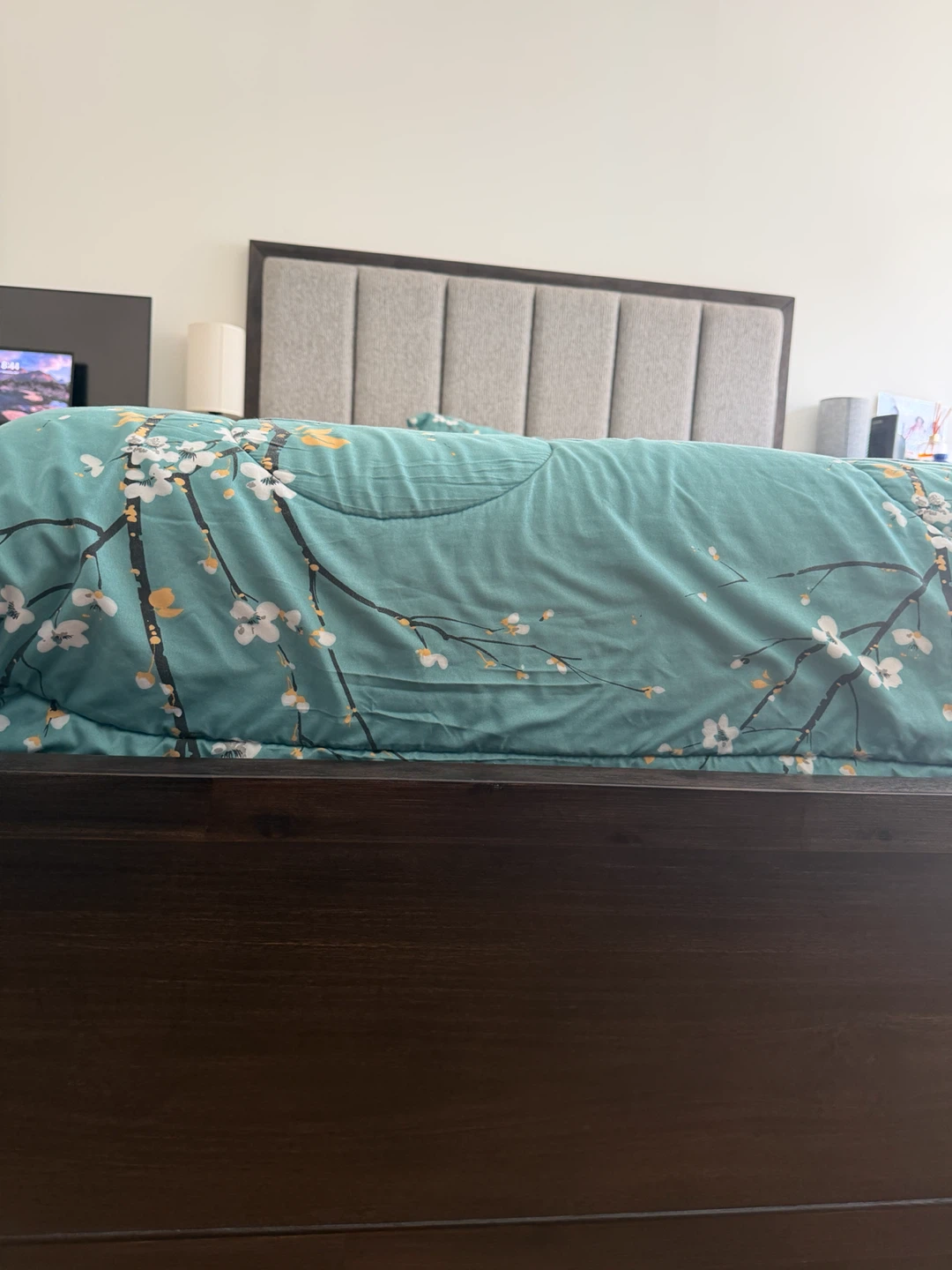 Ashley Queen size bed with Sealy posturepedic mattress - photo 2