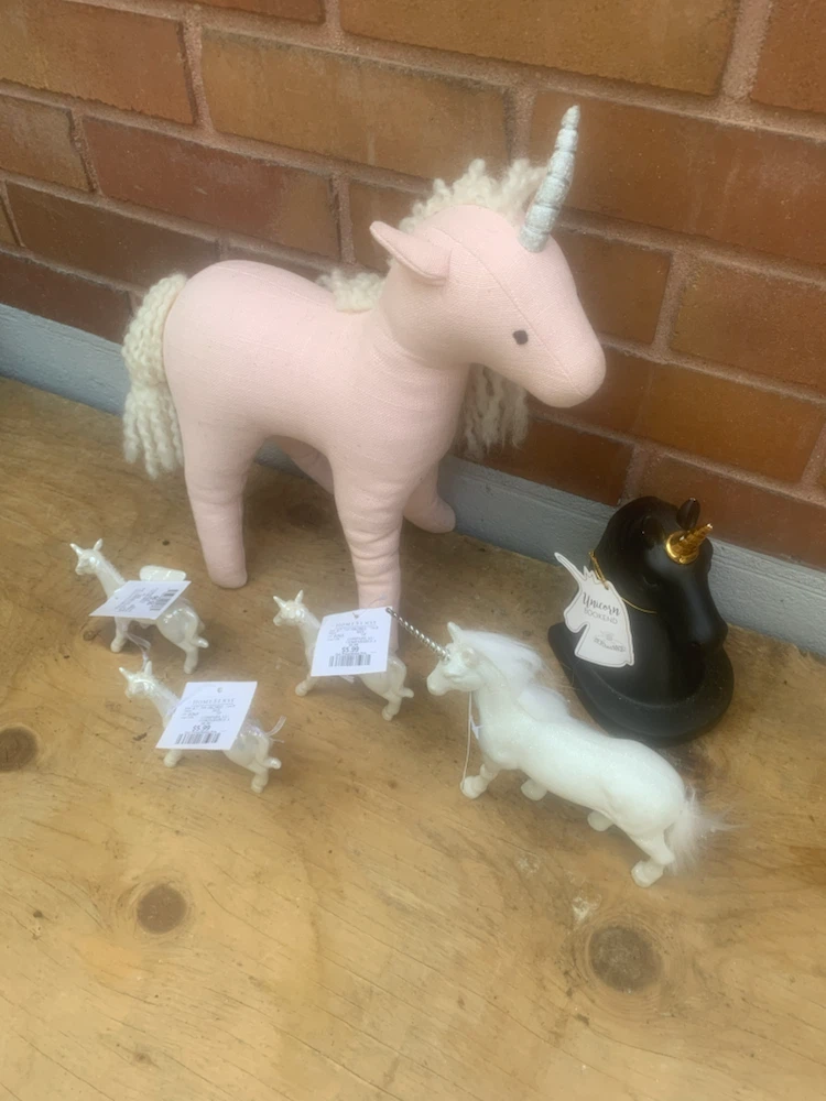 Unicorn Figurines and Plush Toy Set - photo 2