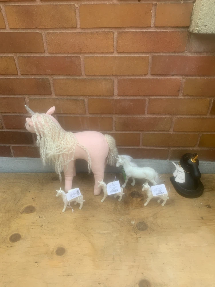 Unicorn Figurines and Plush Toy Set - photo 3