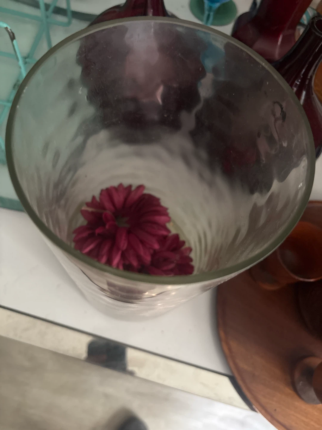 Glass Vase with Pink Flowers - photo 2