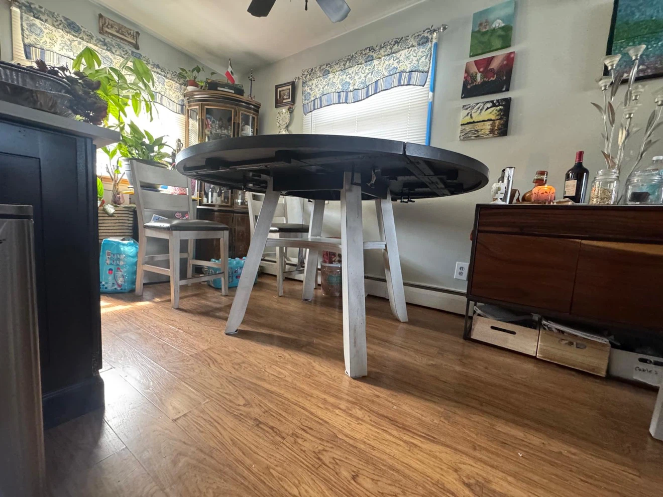 Extendable Dining Table and Chairs Set - photo 2
