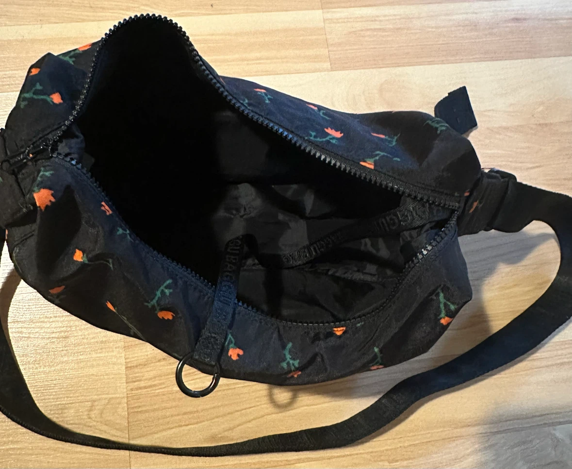 BAGGU MEDIUM NYLON CRESCENT BAG | PAINTED WILDFLOWER - photo 2