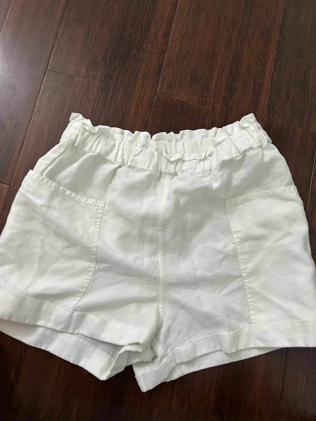 Aritzia Wilfred Free White Linen Blend Shorts Size S