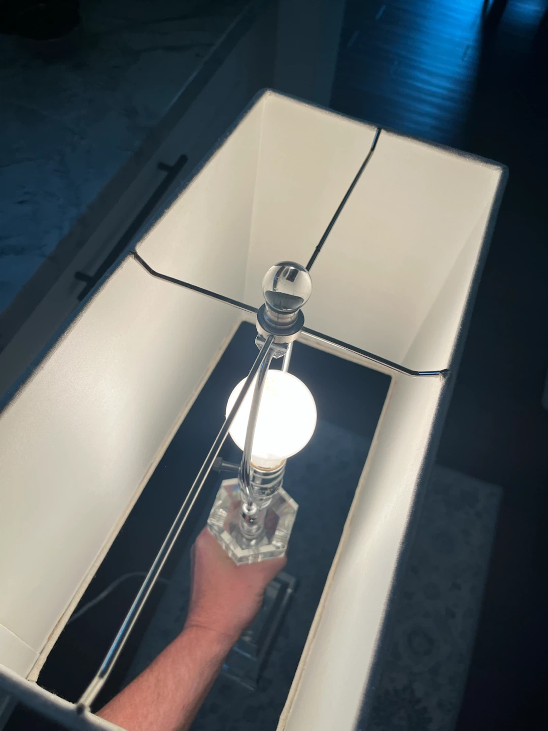 Glass Table Lamp - photo 4