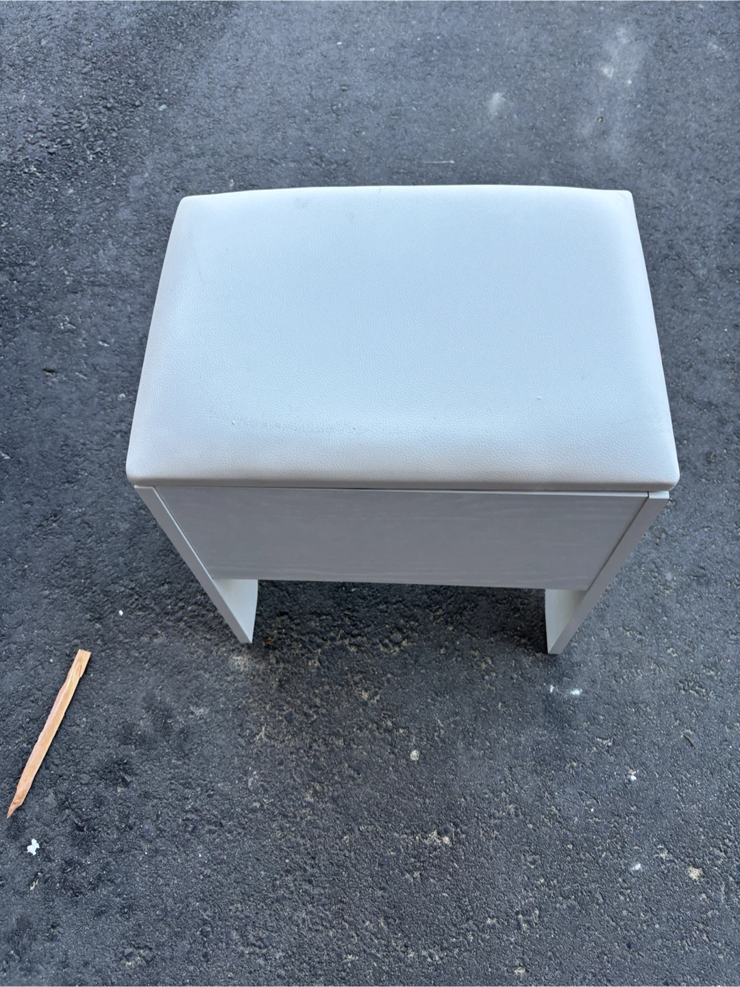 White Storage Ottoman Bench For vanity