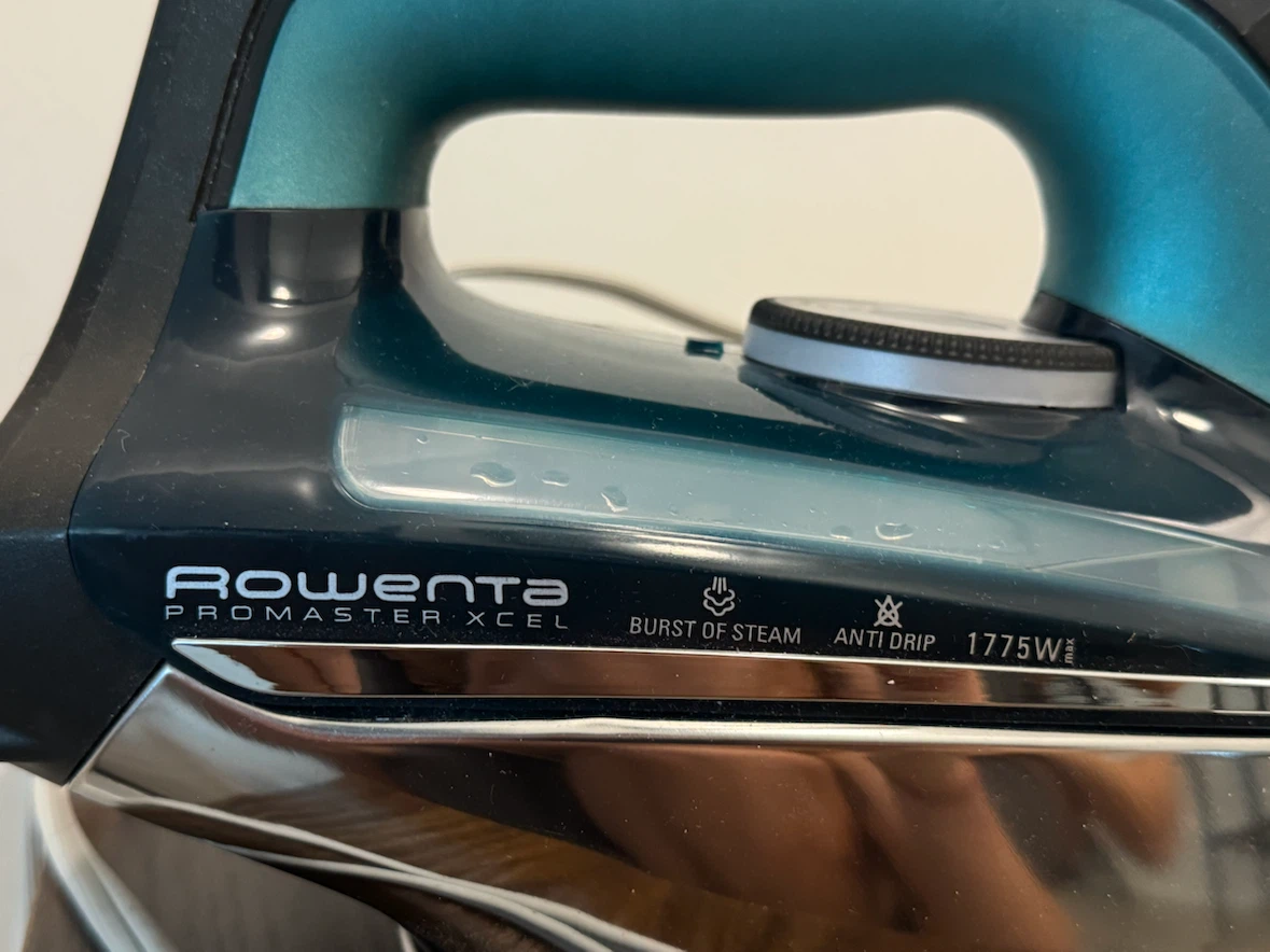 Rowenta ProMaster Xcel Steam Iron 1775W - photo 2