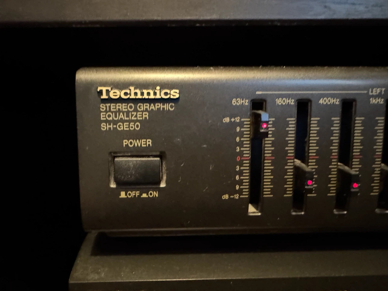 Technics A/V Receiver and Graphics Equalizer - photo 3