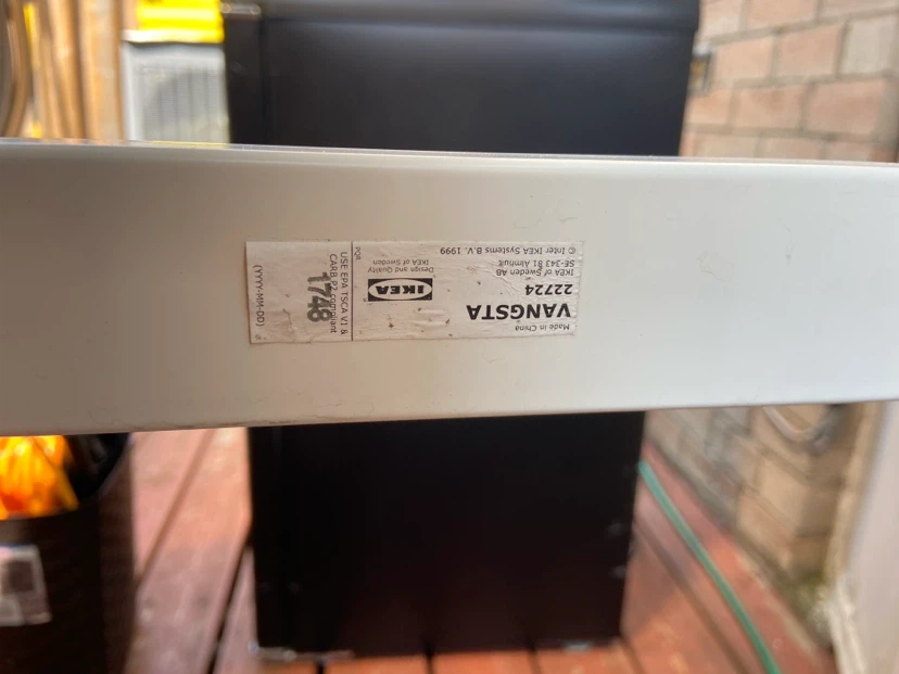 IKEA VANGSTA Table - photo 3