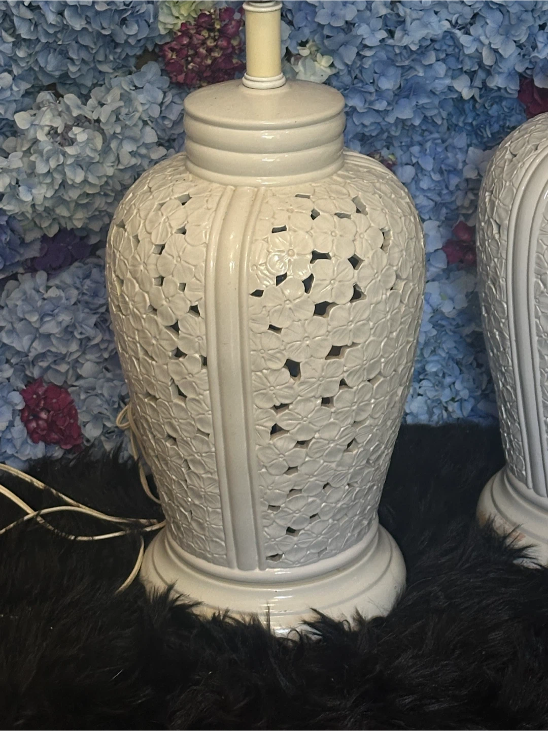 2 MCM Frederick Cooper Reticulated Table Lamps  Dogwood Flower - photo 4