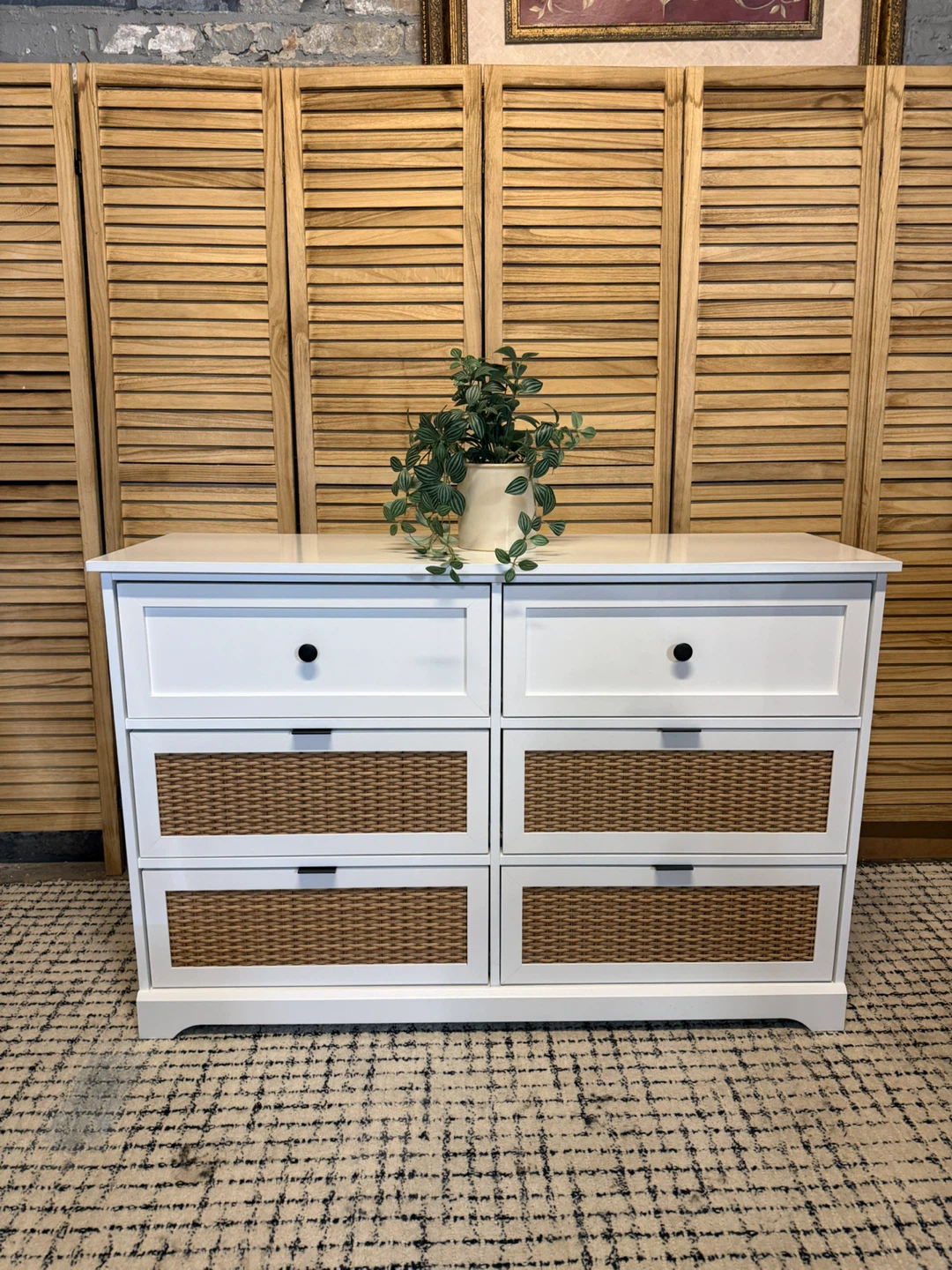 Drawer Dresser