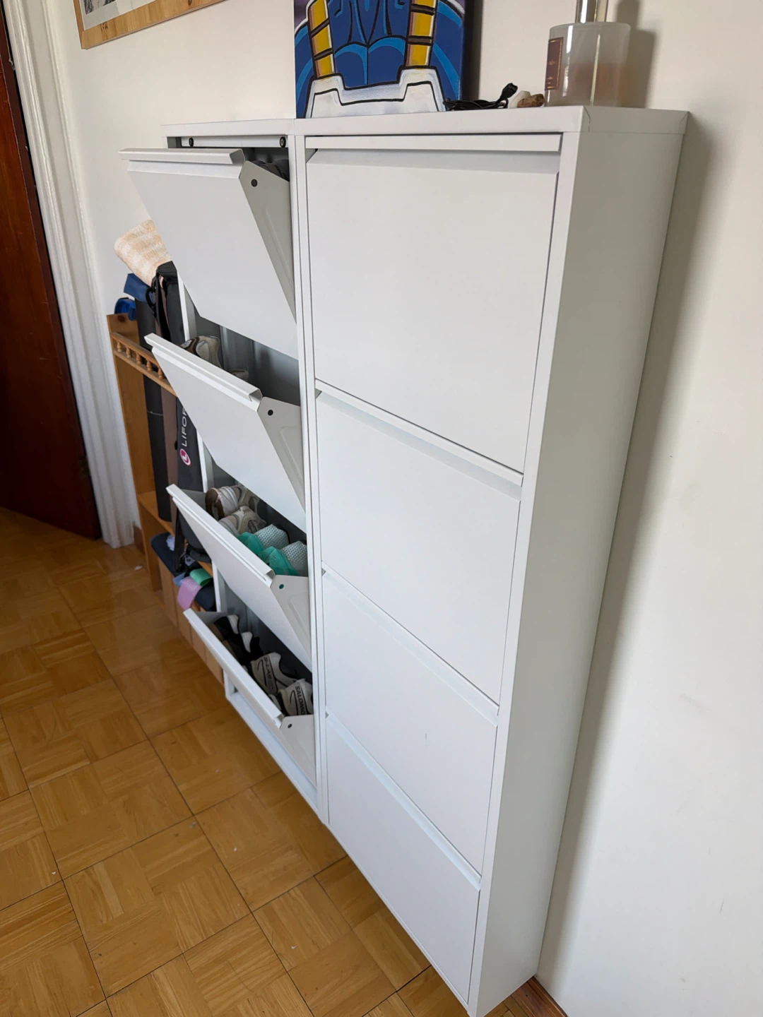 White 8 - Compartment Shoe Cabinet