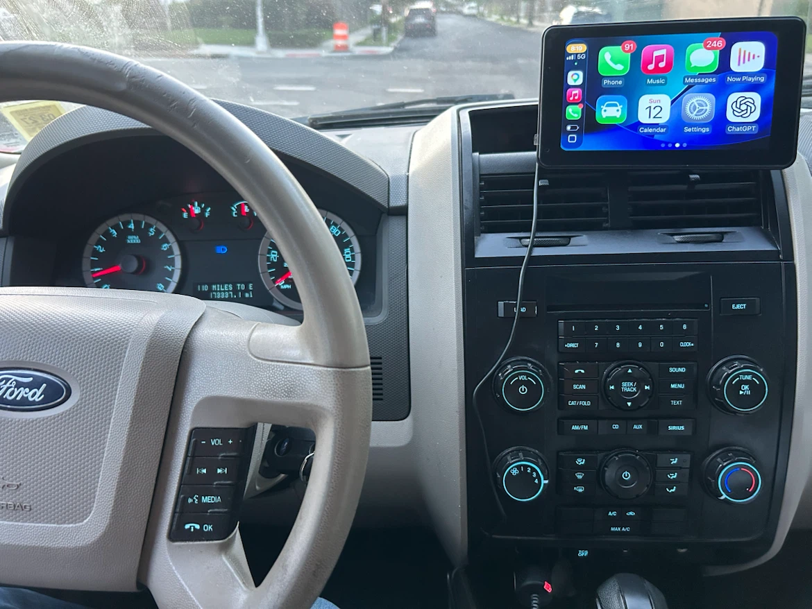 2012 Ford Escape XLT SUV Toyota RAV4 Honda CRV - photo 4
