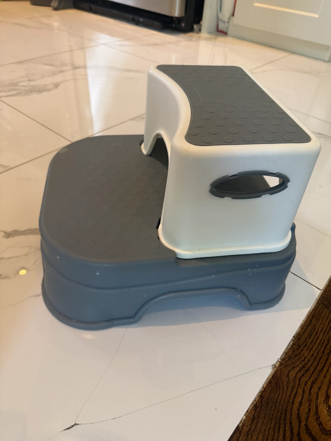 Two-Tier Step Stool