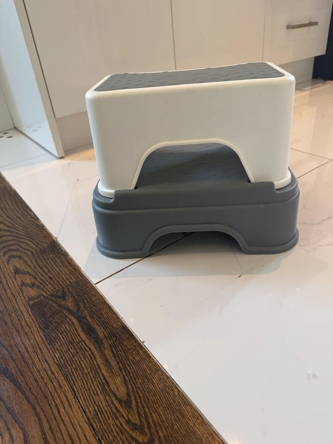 Two-Tier Step Stool - photo 2