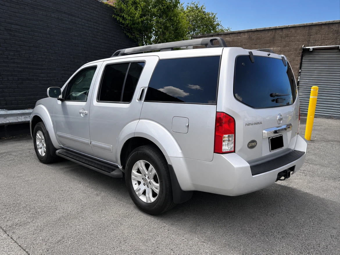 2012 Nissan Pathfinder SUV Honda Pilot Toyota Highlander - photo 3