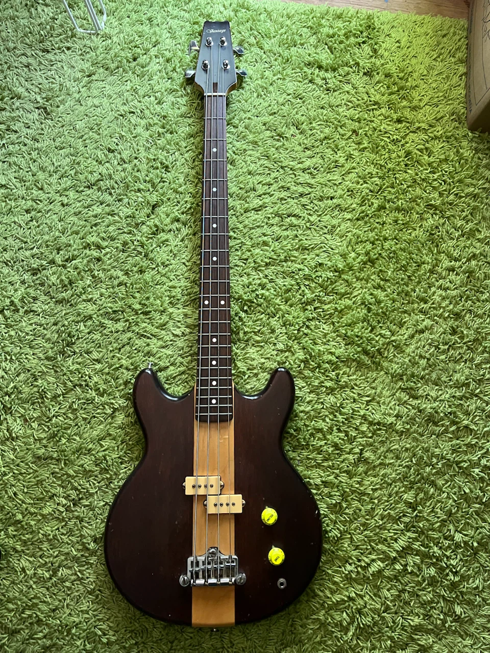 VANTAGE VS-600B – ‘WITCH BASS’