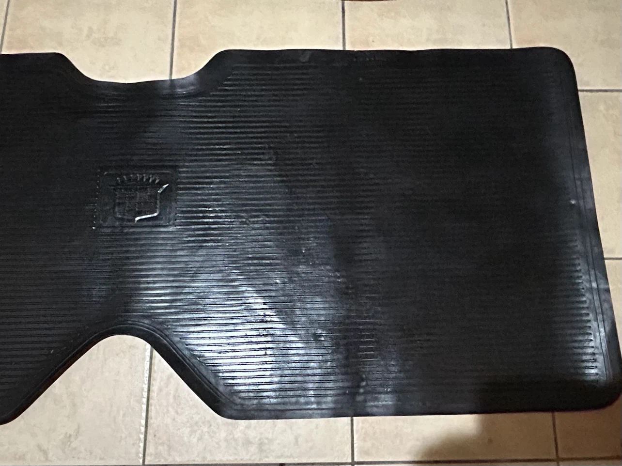 1977 Cadillac factory trunk mat - photo 5