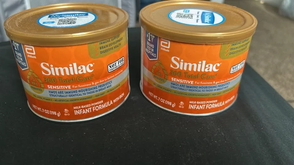 Similac and Enfamil Formula - photo 3