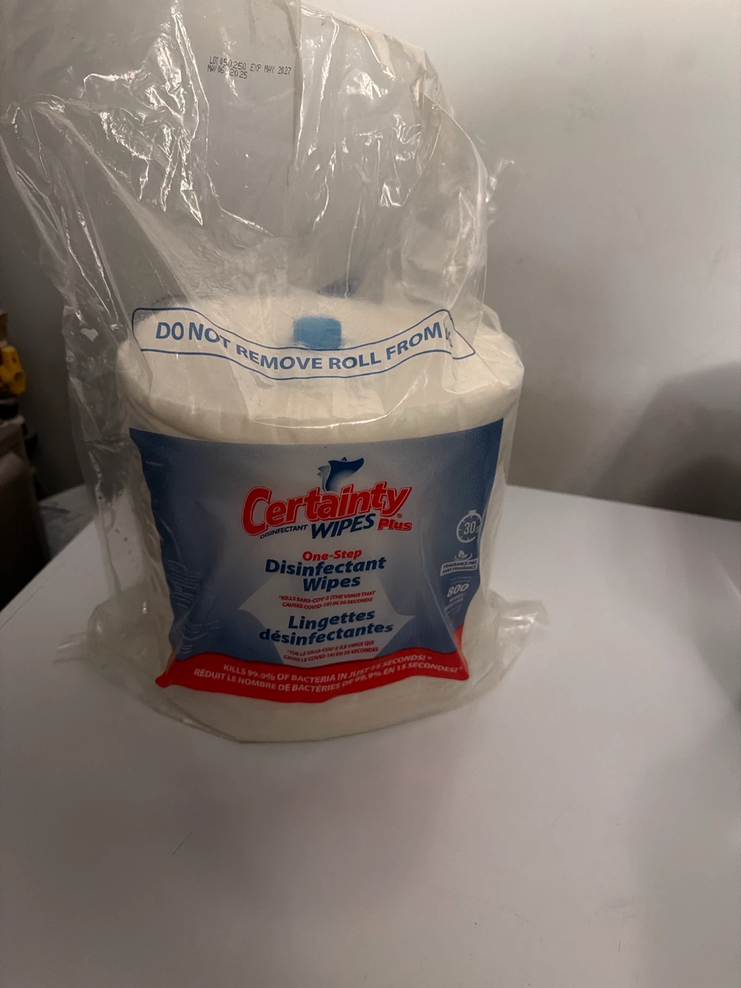 Certainty One-Step Disinfectant Wipes Plus 800 Count