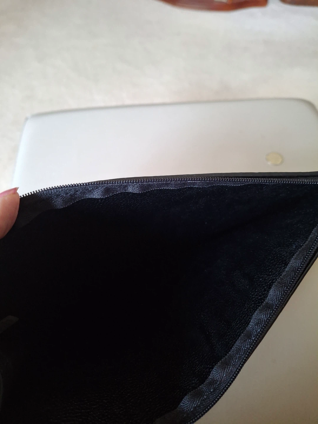 Black Calvin Klein pouch - photo 3