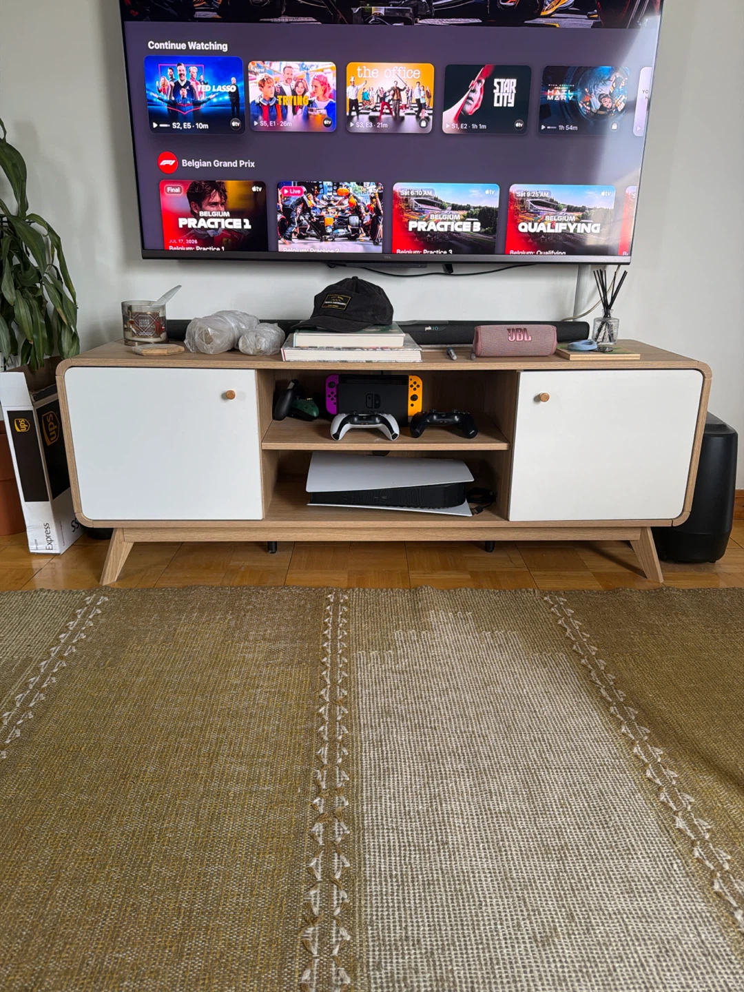 Mid Century Modern - TV Stand