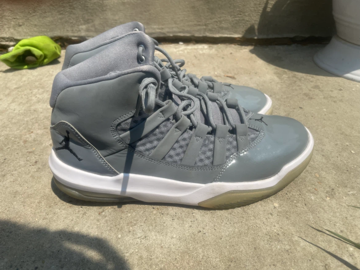 Jordan Max Aura Cool Grey - photo 3