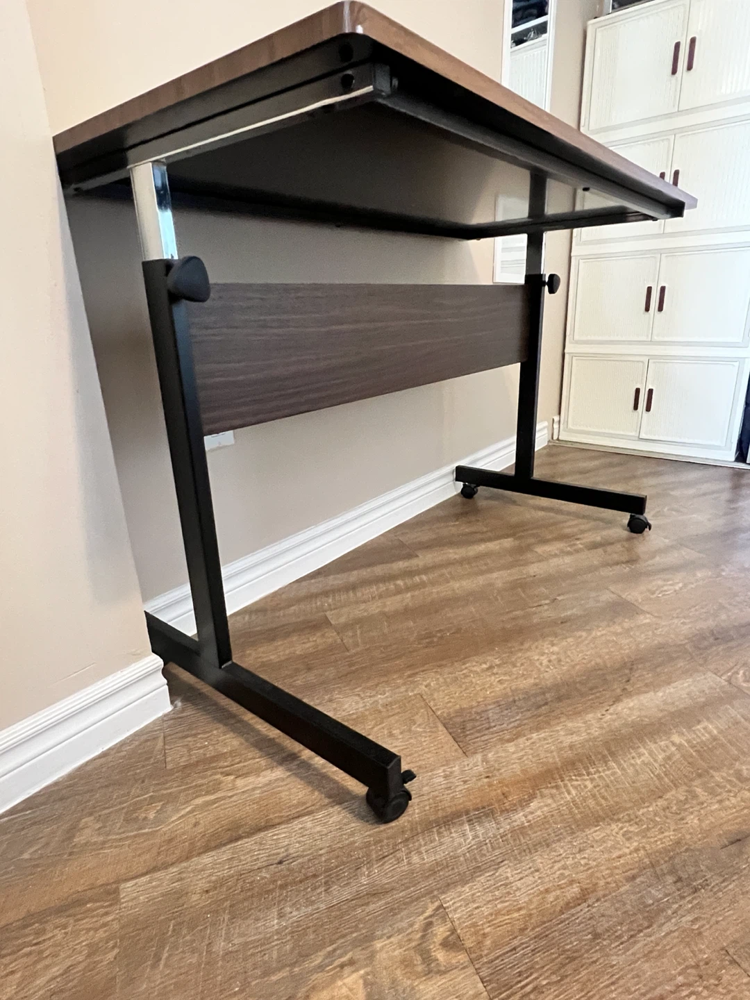 Adjustable Height Rolling Desk