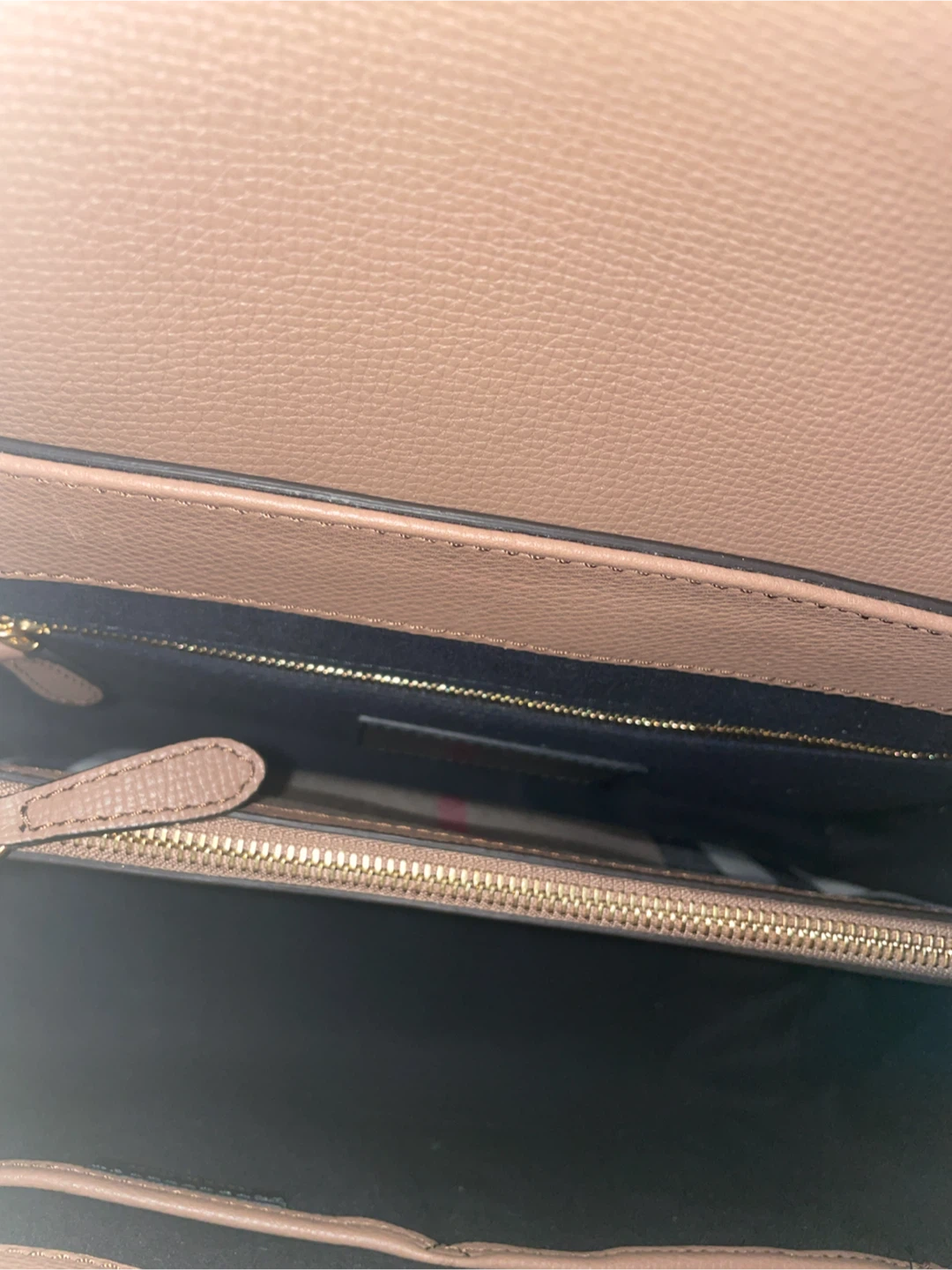 Burberry Camberly Medium - photo 2