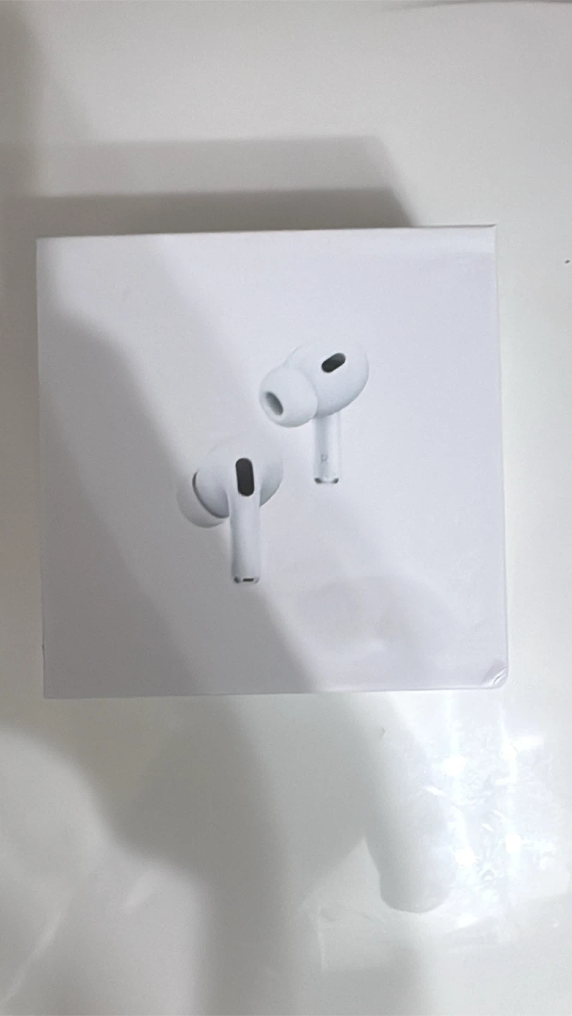 Apple AirPods Pro (2nd Generation) with MagSafe Charging Case