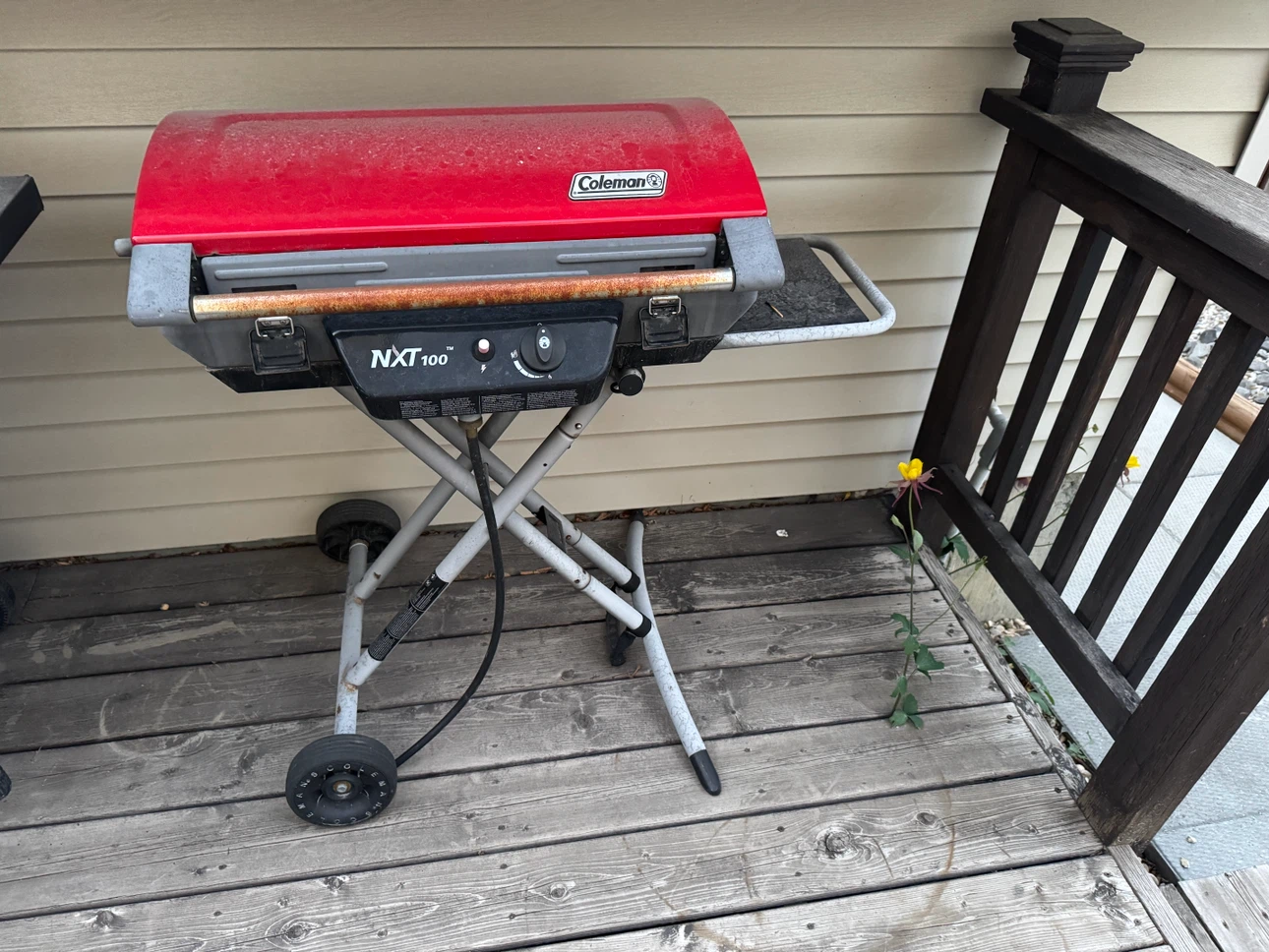 Coleman NXT 100 Portable Grill