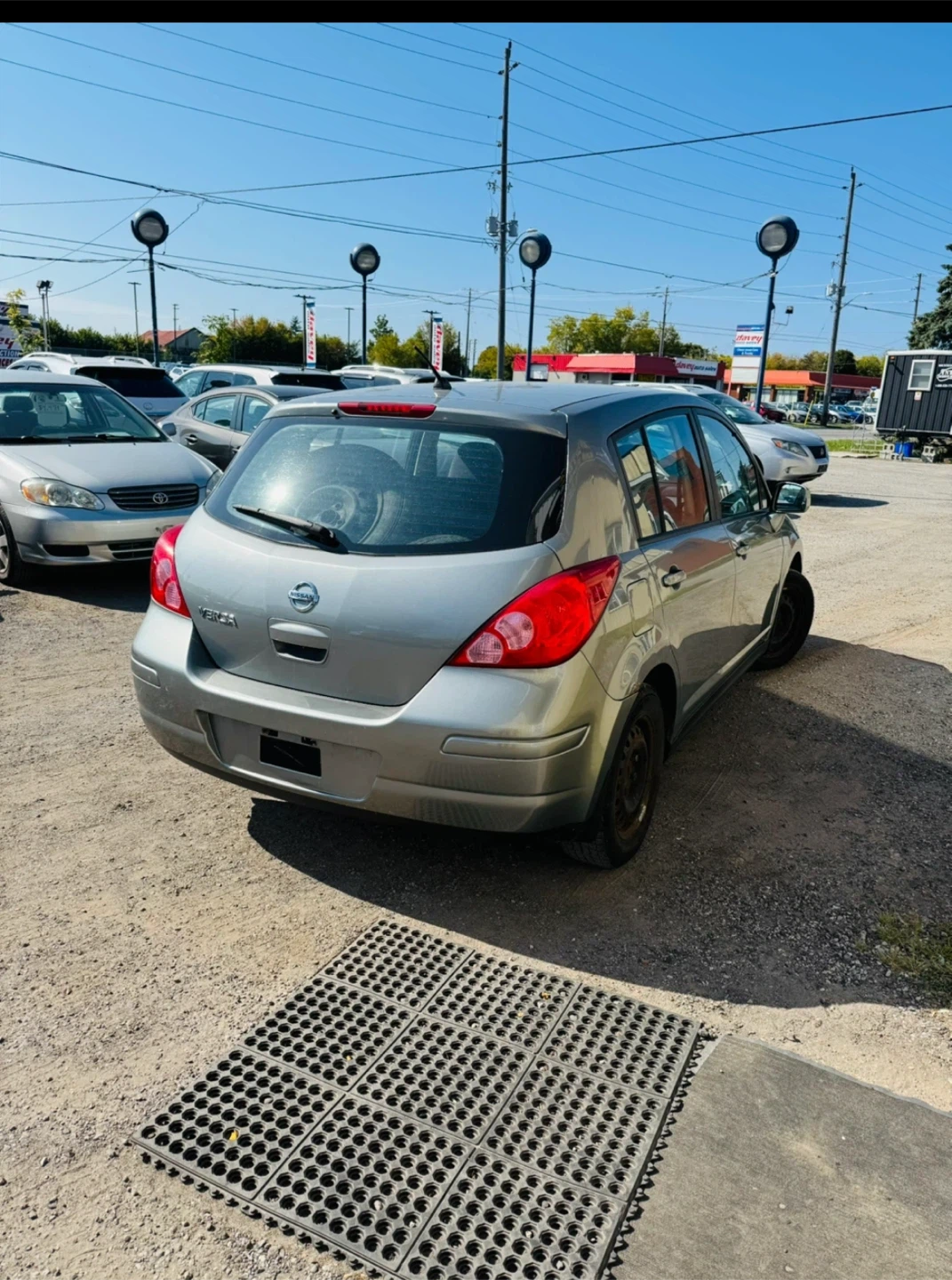 Nissan Versa Hatchback