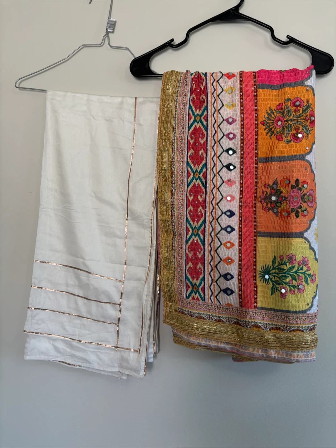 Indian style duptta (Scarf) - photo 3